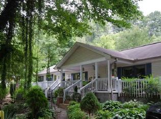 186 Oak Grove Rd, Murphy, NC 28906