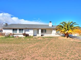 14074 Pine St, Hesperia, CA 92345