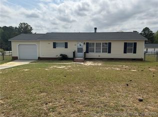 21 Plymouth Ct, Spring Lake, NC 28390