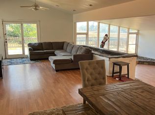 8113 Churn Creek Rd, Redding, CA 96002