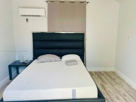 5th image of 4283 SW 50th St #4283
