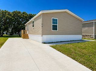 3323 NE 14th St #D15, Ocala, FL 34470