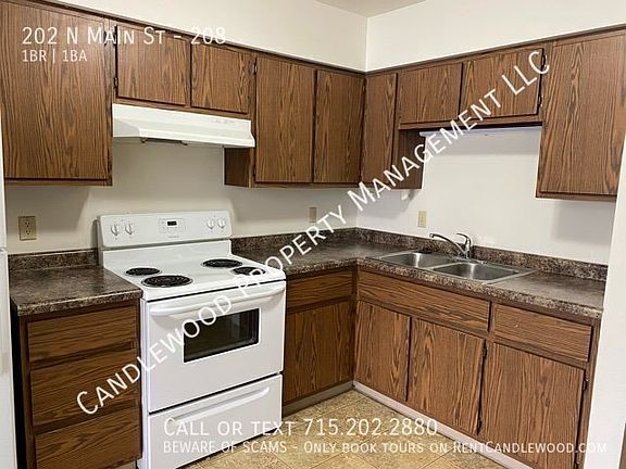 5th image of 202 N Main St Unit 208