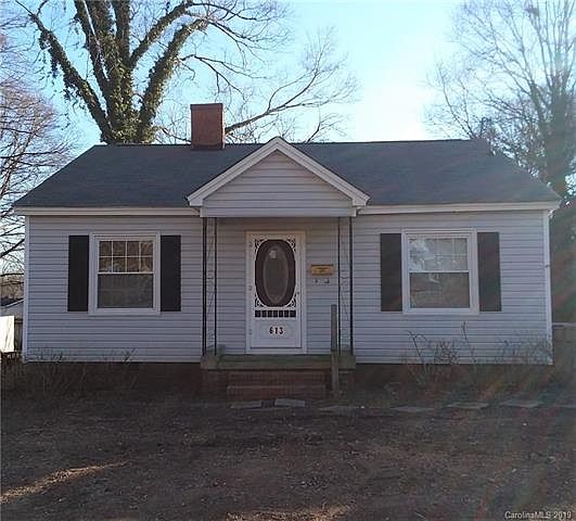 1st image of 613 E Maple Ave