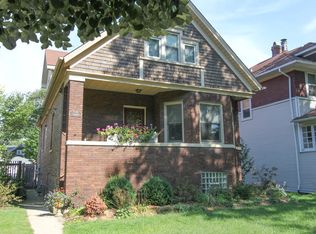 1030 S Kenilworth Ave, Oak Park, IL 60304