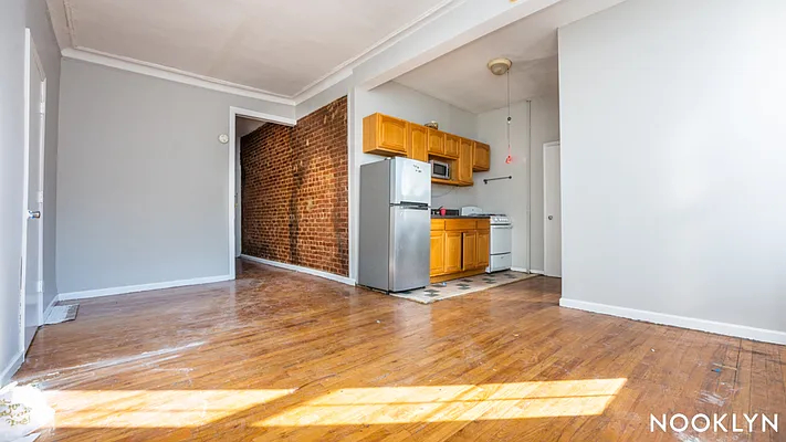 Rented by Nooklyn NYC LLC | media 11