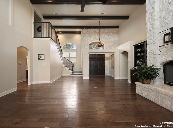 5th image of 19130 Kristen Way