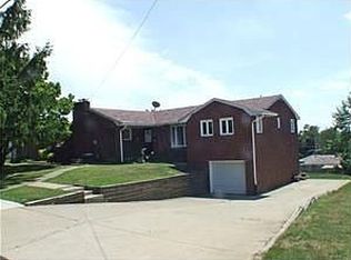 372 Lebanon School Rd, West Mifflin, PA 15122