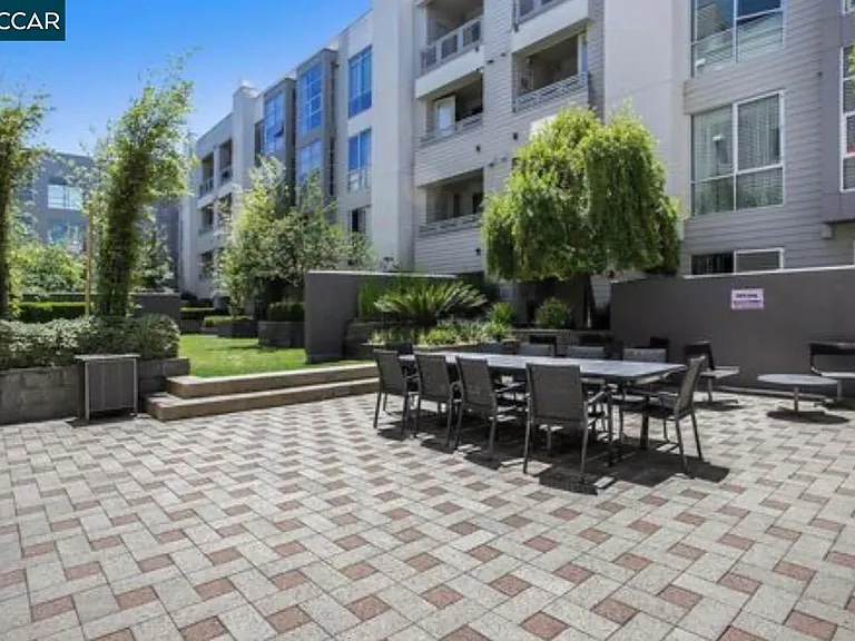 1655 N California Blvd #227 — Photo 18