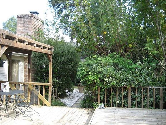 4th image of 12231 Briar Forest Dr