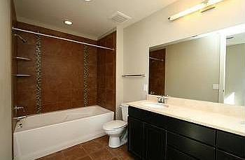 1st image of 1738 Franklin St Unit 2-A