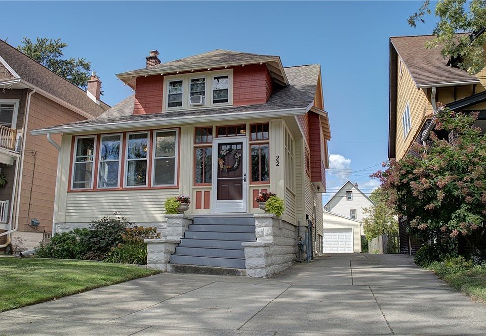 1st image of 22 Magnolia Ave