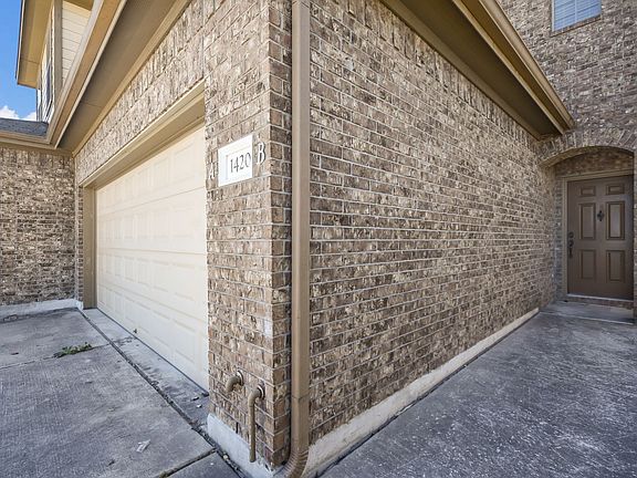 3rd image of 1420B Muirfield Bend Dr
