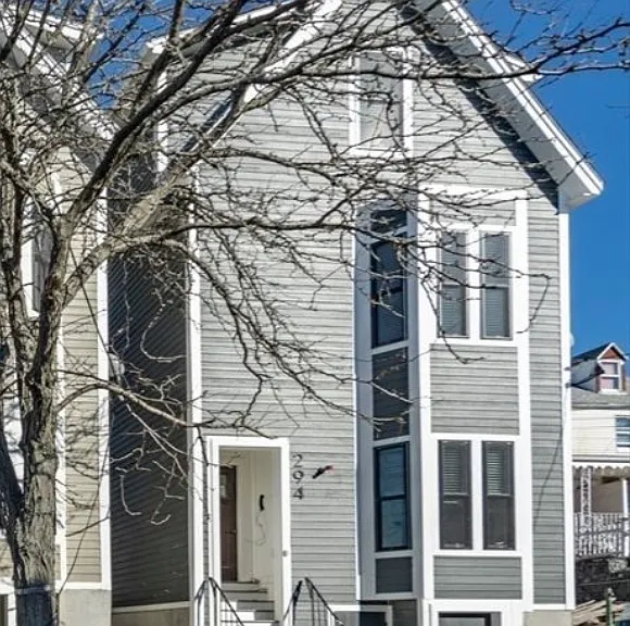 294 Princeton St #3 — Photo 2