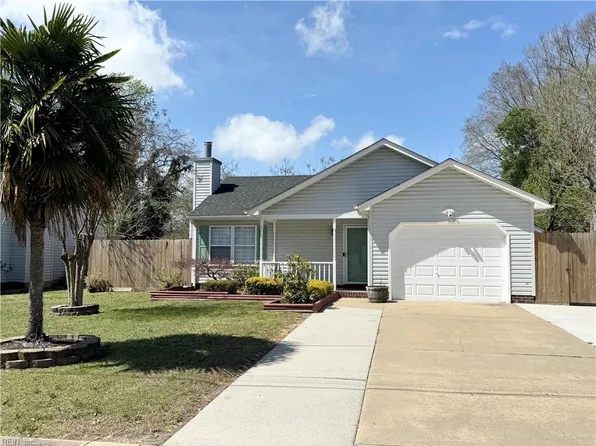 1225 Fenton St, Virginia Beach, VA 23464