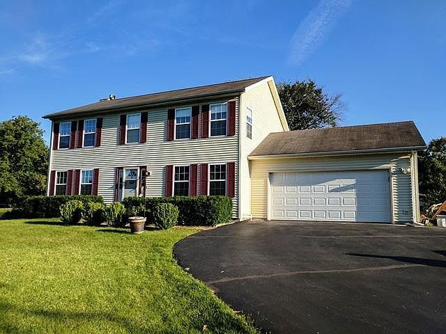 1st image of S62W23225 Fern Dr