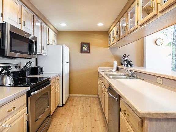 5th image of 1120 Village Rd #205