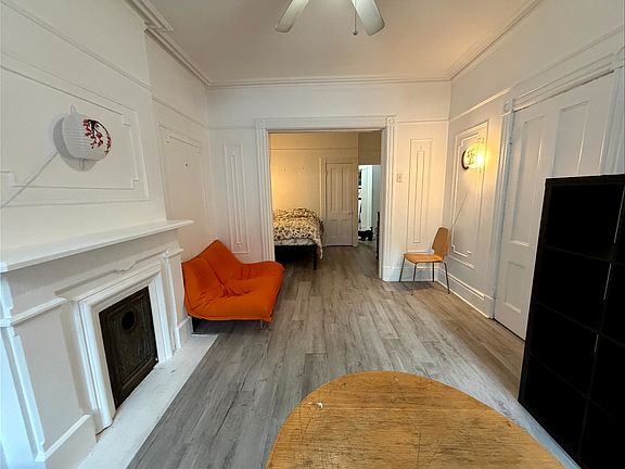 3rd image of 459 11th St #1