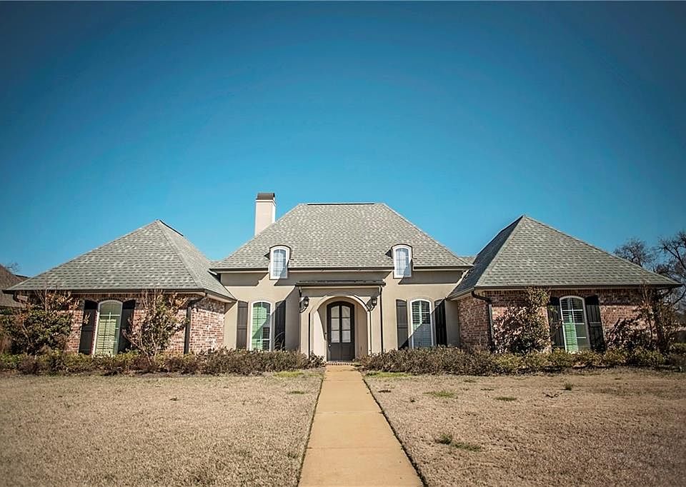 1st image of 301 Ledet Dr