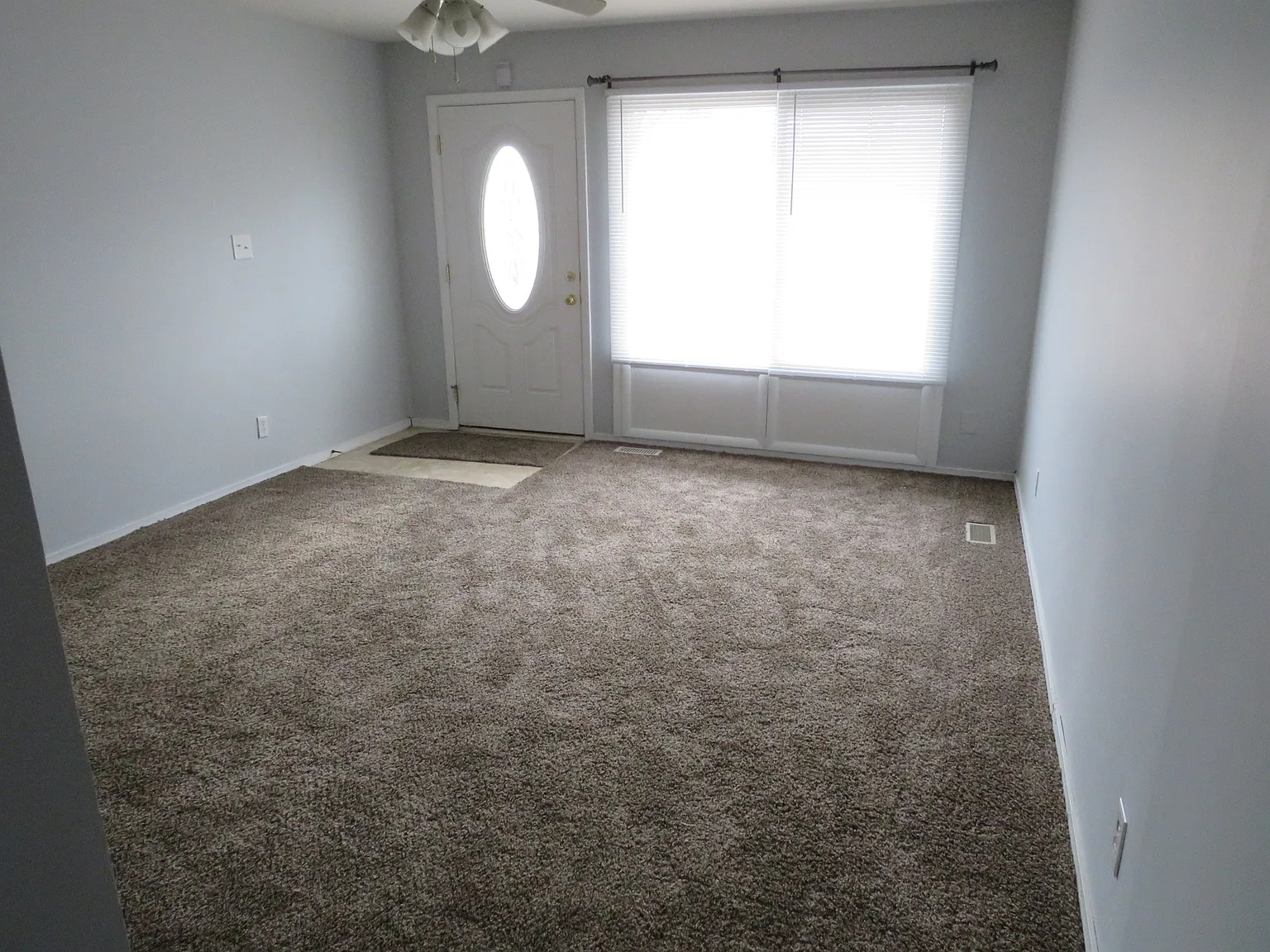 6404 Bittersweet Dr photo 1
