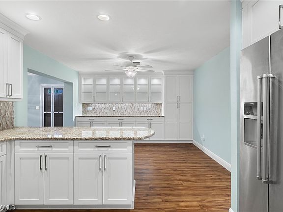 4th image of 4506 Longboat Ln