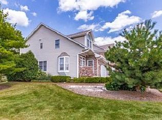 48 N Bridge View St, Palatine, IL 60067