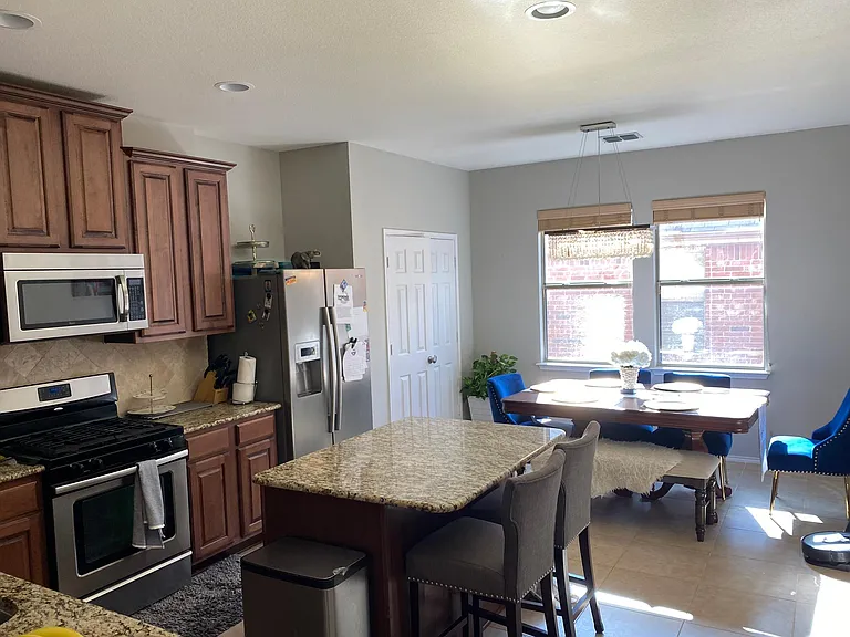 15620 Gatehouse Dr — Photo 8