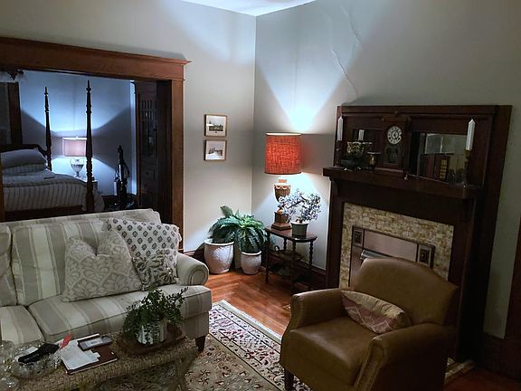 This is how the apartment looks when furnished.