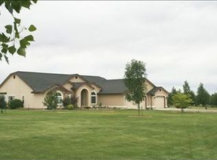 752 S Prairie Grass Dr, Boise, ID 83716