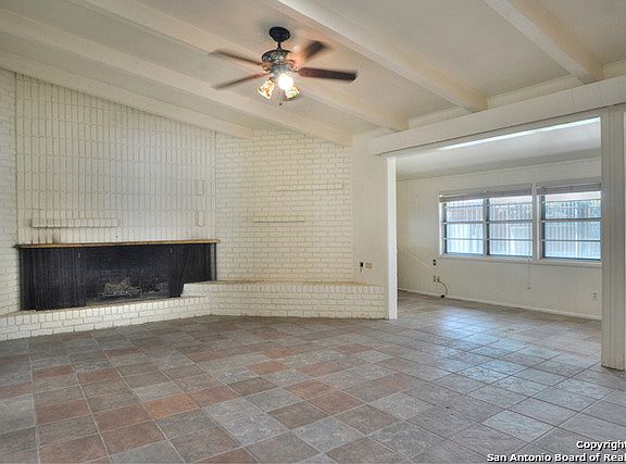 5th image of 435 Lakeview Blvd