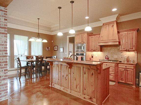 2nd image of 10227 Crooked Creek Ln