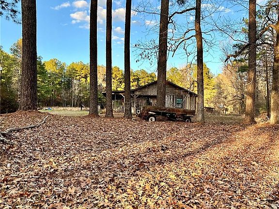 2nd image of 112 Hebert Rd