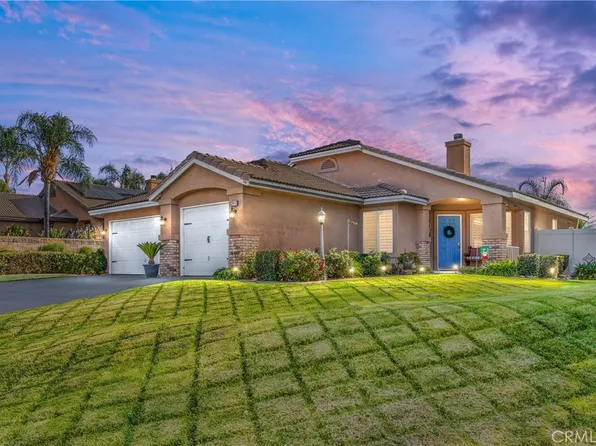 29447 Highland Grove Ln, Highland, CA 92346