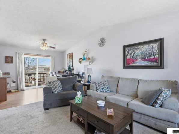 13431 Guildford St, Waverly, NE 68462