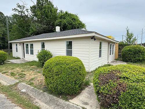 2212 Murchison Rd Photo 1