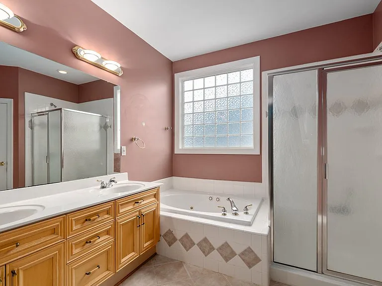 11415 Fountaingrove Dr — Photo 25