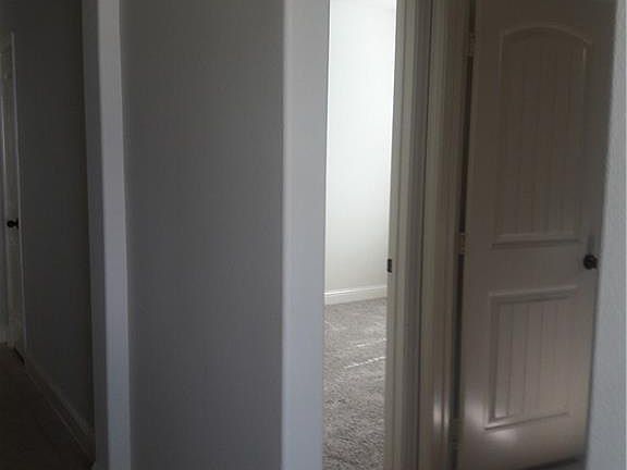 3rd image of 1028 Hayden Ln