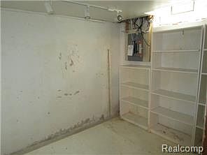 2nd image of 8702 Hazelton St