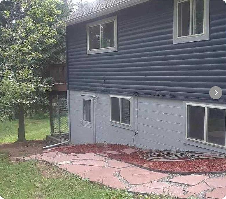 Private Entrance
