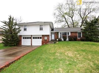 9916 Lamar Ave, Overland Park, KS 66207