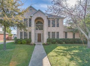 1017 Garden Ridge Dr, Burleson, TX 76028
