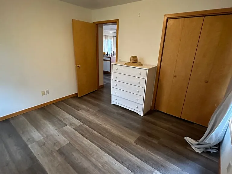 765 Lincoln Ave — Photo 6