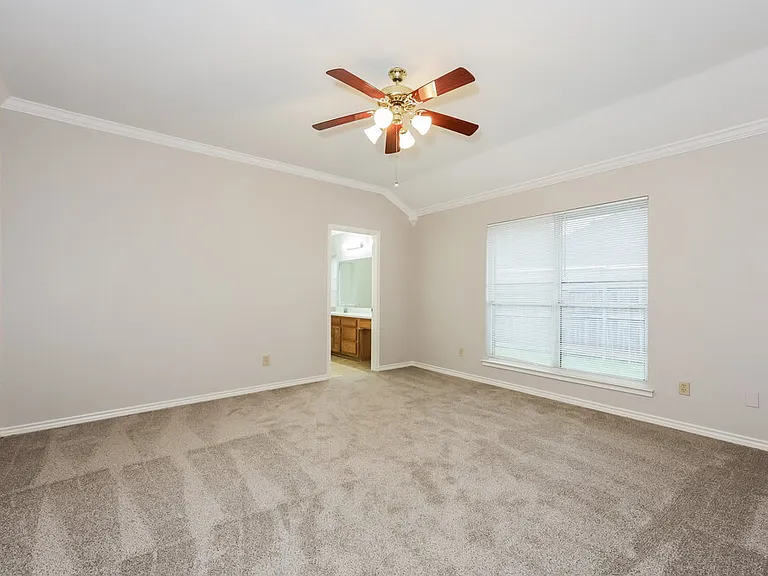 7605 Colfax Dr — Photo 9