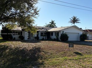4945 Sorrento Ct, Cape Coral, FL 33904