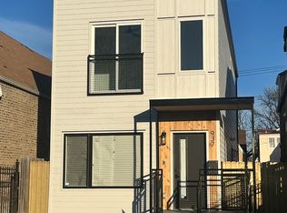 1048 N Saint Louis Ave, Chicago, IL 60651