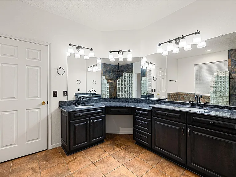 23218 Colony Green Dr — Photo 19