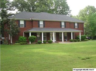 2410 Old Creek Trl SE, Decatur, AL 35603