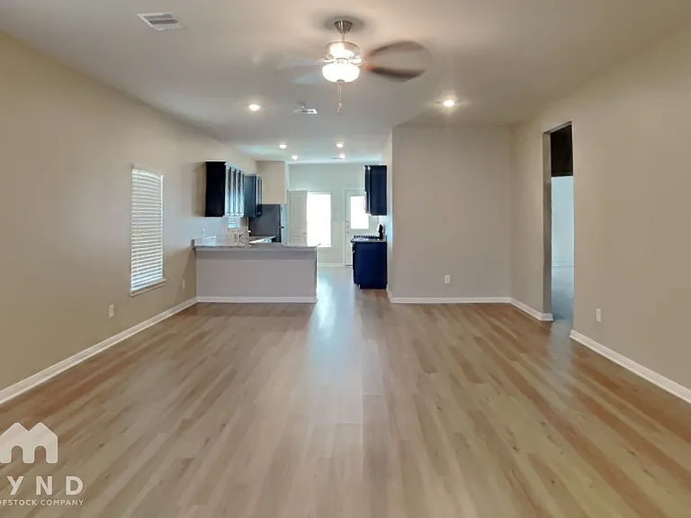 15518 Caramel Springs Dr — Photo 6