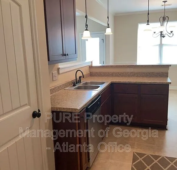 1650 Tralee Ct — Photo 13