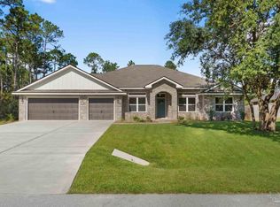 7118 Menton St, Navarre, FL 32566